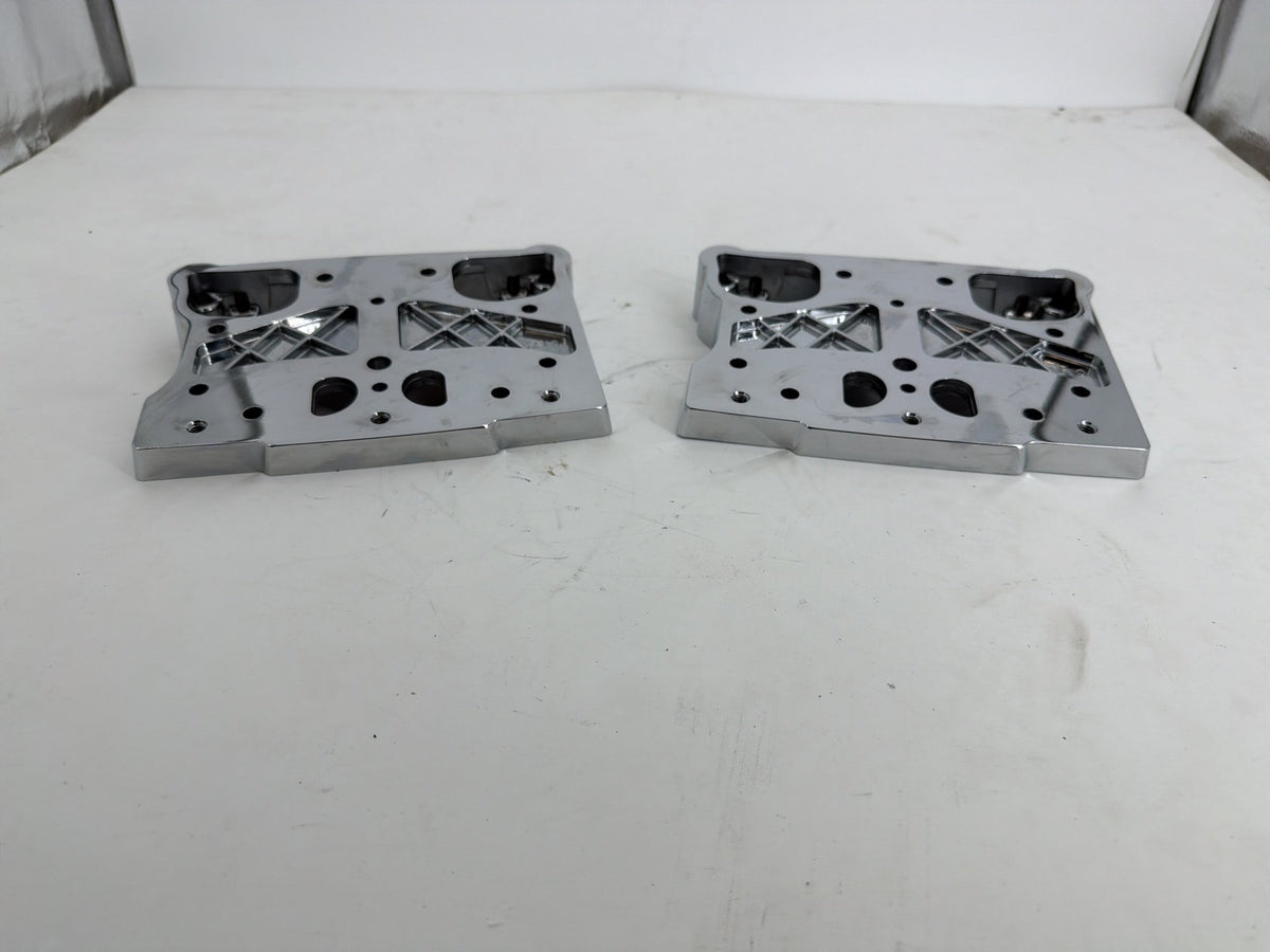 2016 Harley Touring FLHXS Street Glide OEM Twin Cam Lower Rocker Boxes 17543-99A