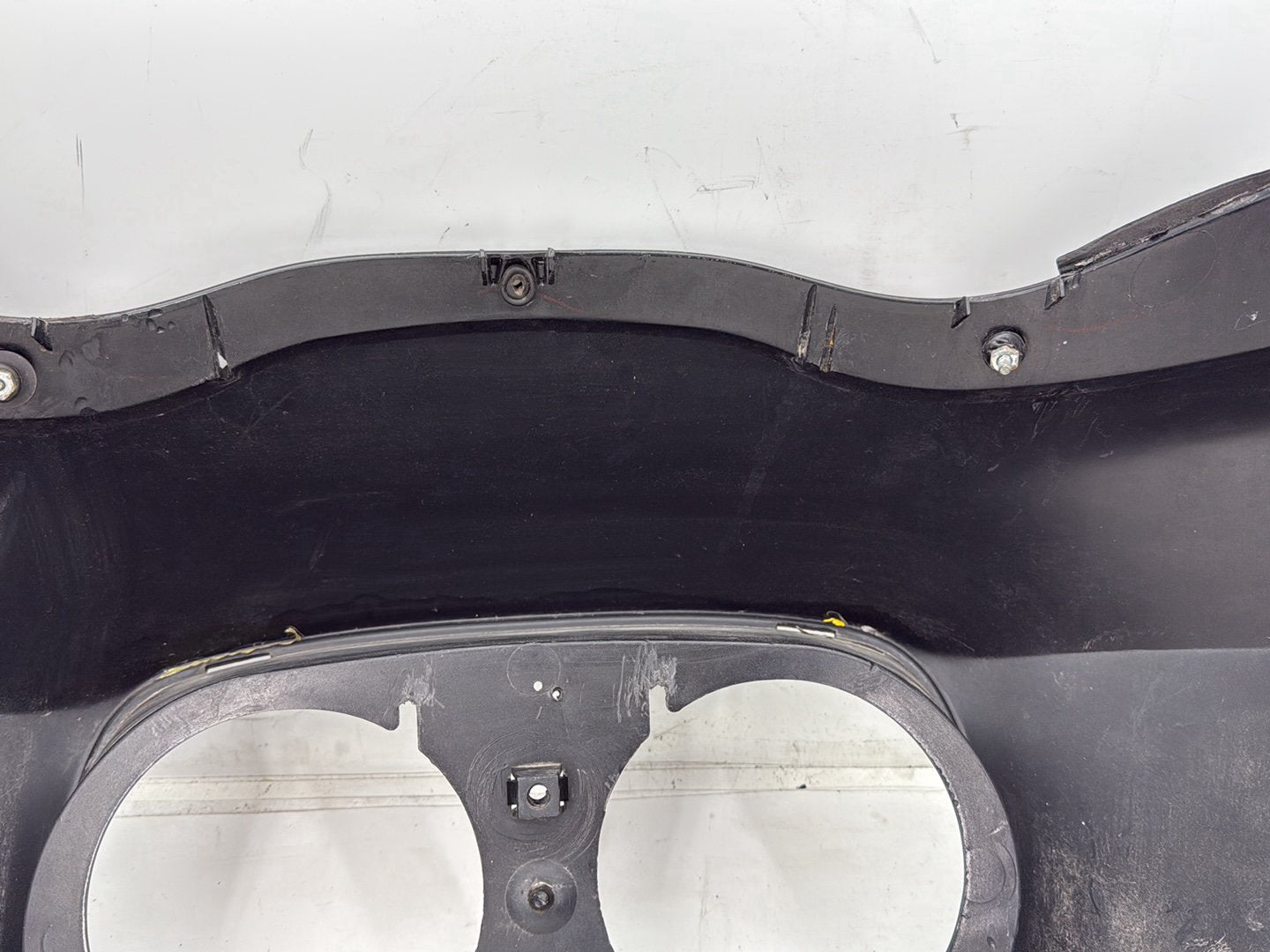 2005 Harley Road Glide Touring FLTRI OEM Front Outer Batwing Fairing Cover