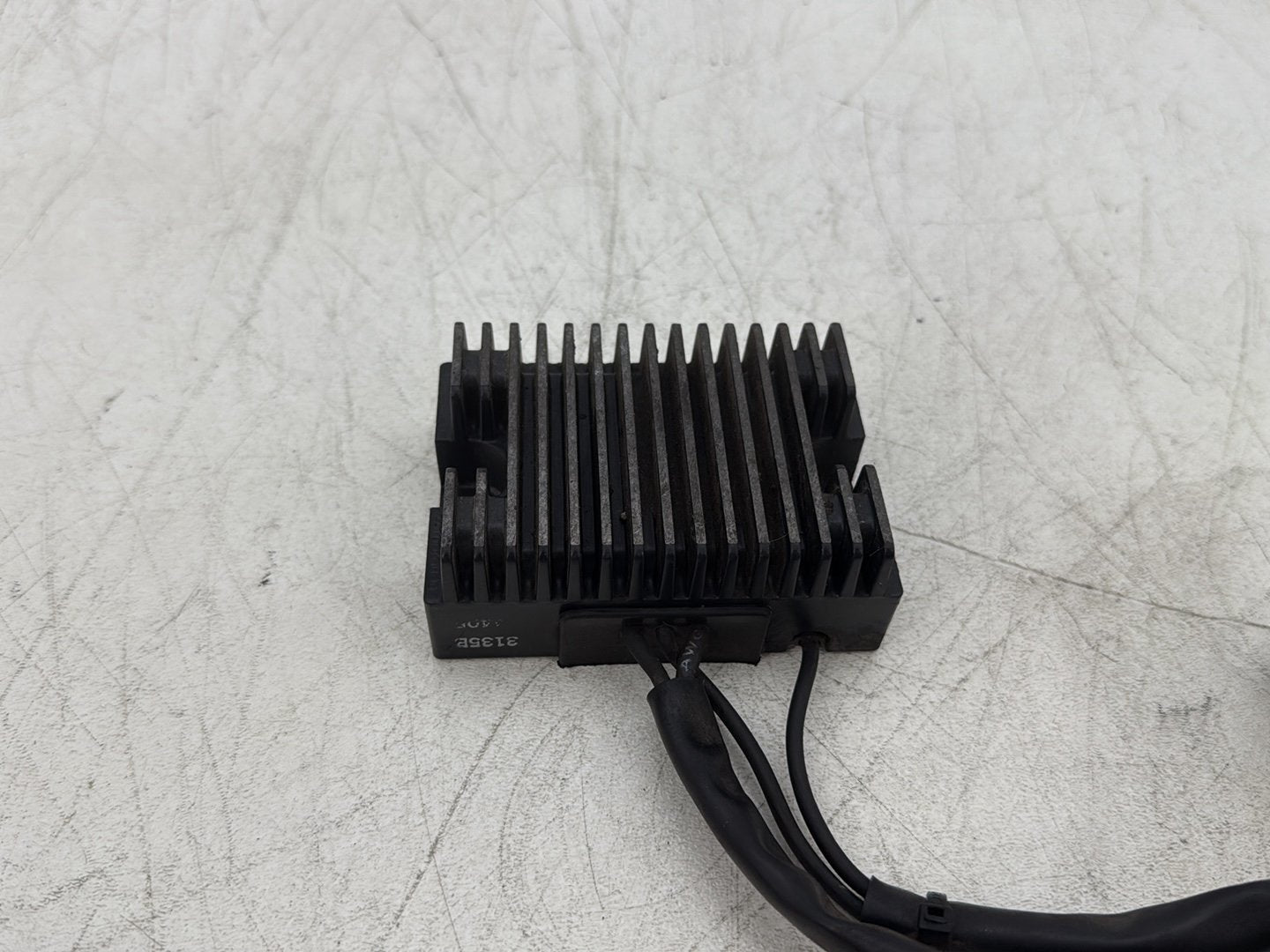 2006 Harley Sportster XL883L 883 Low OEM Voltage Regulator Rectifier