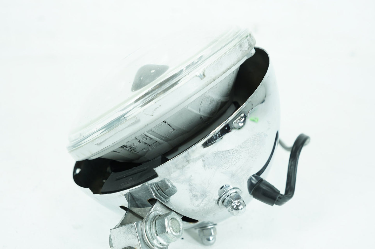 2007 - 2011 Harley-Davidson Softail Night Train Headlight Headlamp Head Light Halogen 69696-05