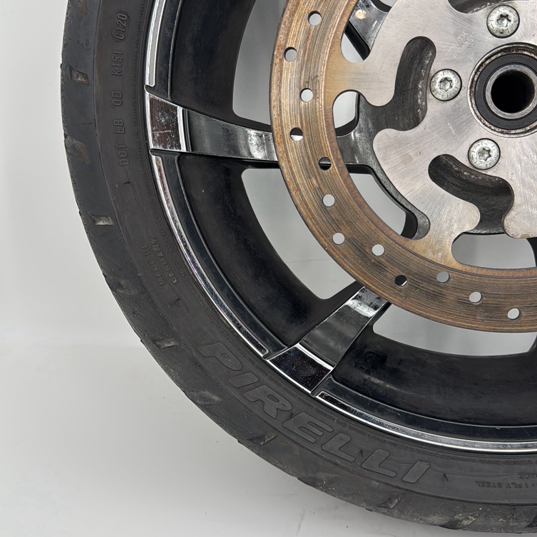 2008 - 2016 Harley-Davidson Touring Street Glide Rear Wheel Rim Tire 40225-10