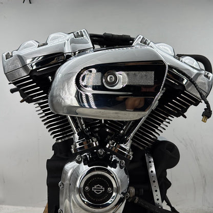 17 Harley Road Glide Touring OEM Milwaukee M8 107 Engine Motor Air Cooled 7 mi.