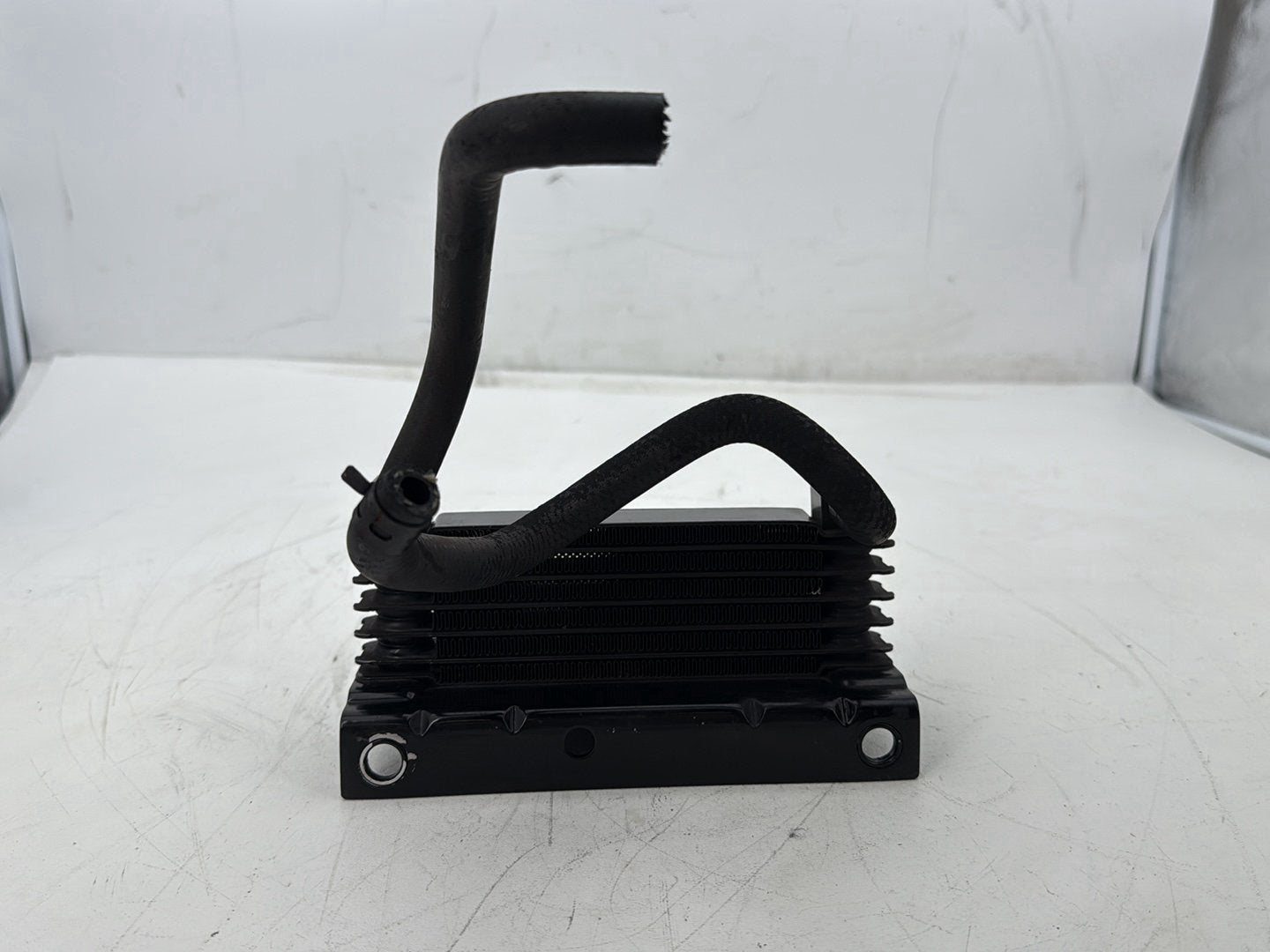 2011 Harley Electra Glide Ultra FLHTK OEM Oil Cooling Cooler Core Radiator