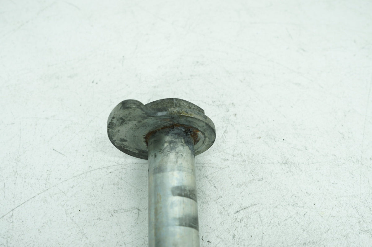 2007 - 2016 Harley-Davidson Touring CVO Electra Screamin Eagle Rear Wheel Axle Bolt Shaft 41056-09