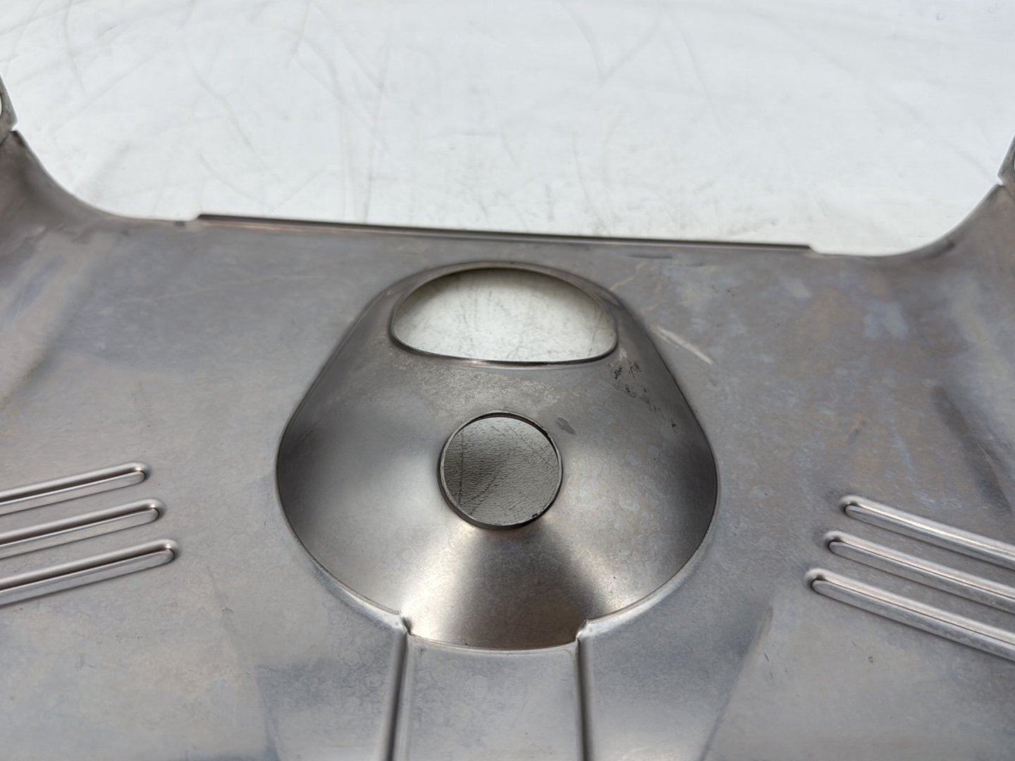 2005 Harley Heritage Softail Classic Front Upper Nacelle Headlight Cover Panel