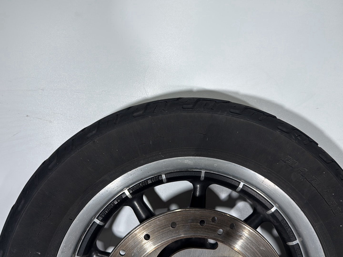 1999 - 2006 Harley-Davidson Touring Electra Glide Classic Front & Rear Wheel Rim Tire