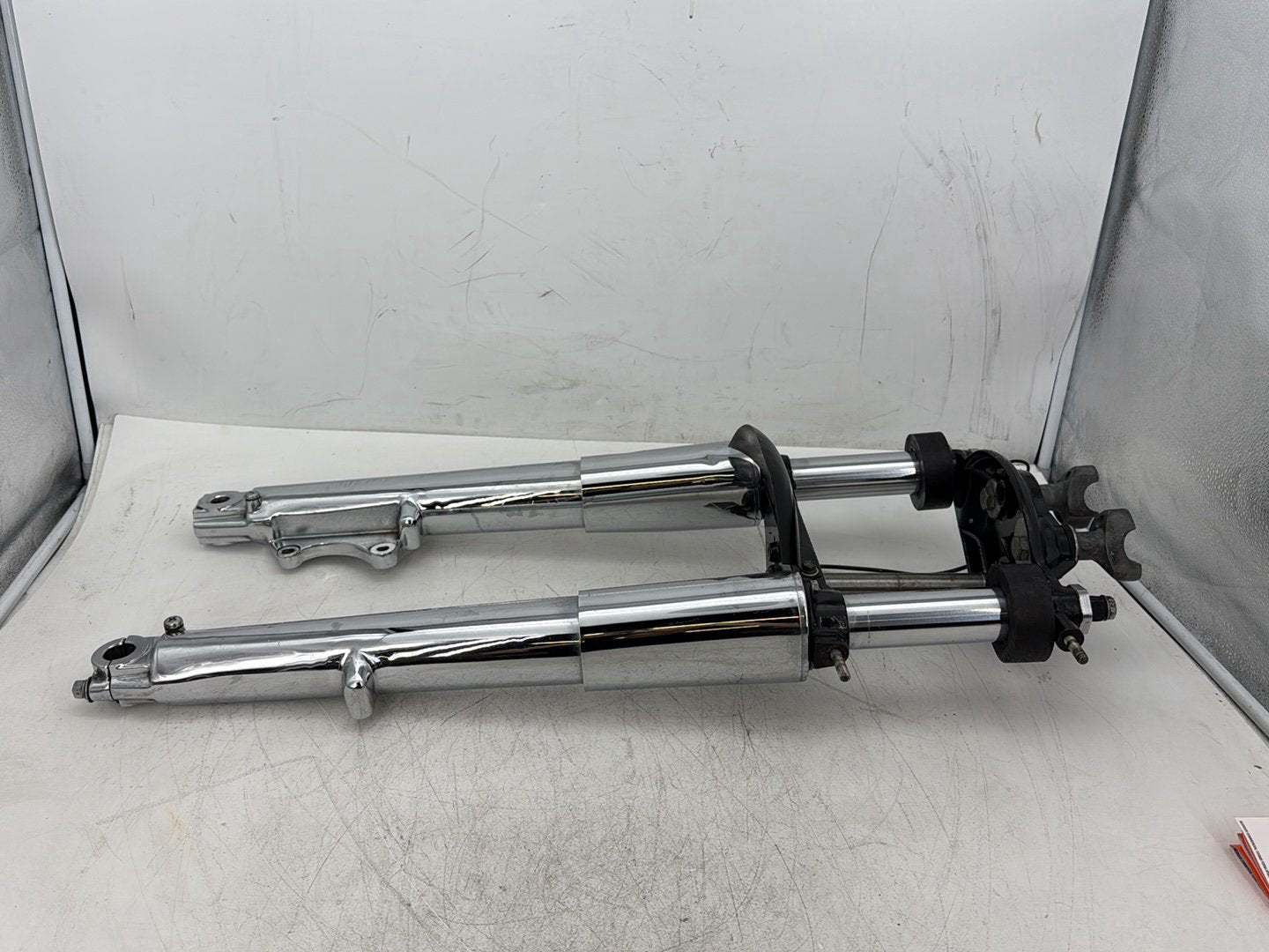 1995 Harley Road King Touring FLHR OEM Front Triple Tree Set & LH RH Fork Legs Sliders