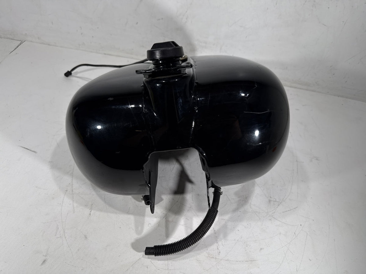 02 Harley Electra Glide Touring Fuel Gas Tank Gasoline Reservoir & Pump Sending