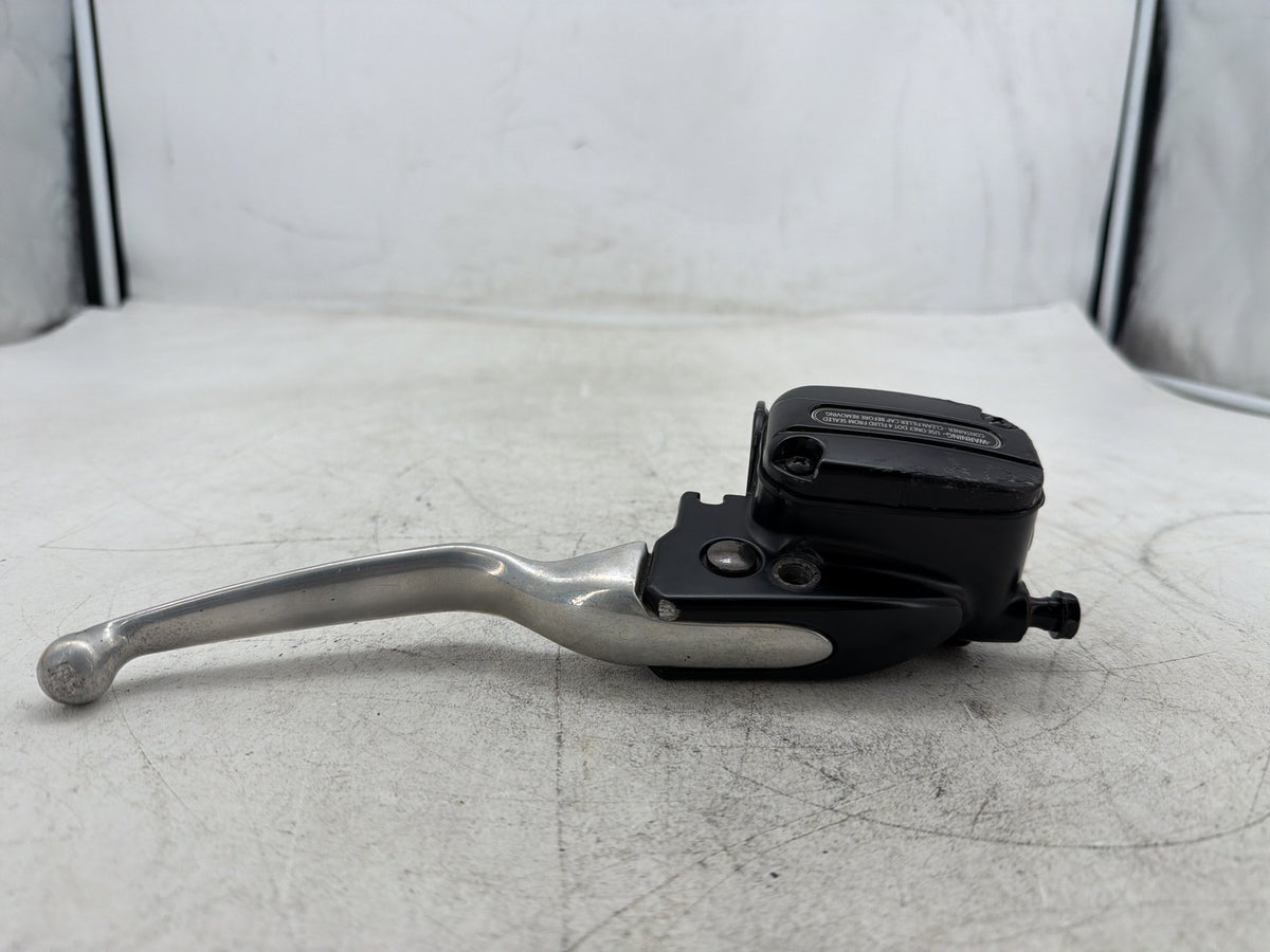 2010 Harley Road King Touring Police OEM Front Right Brake Lever Master Cylinder