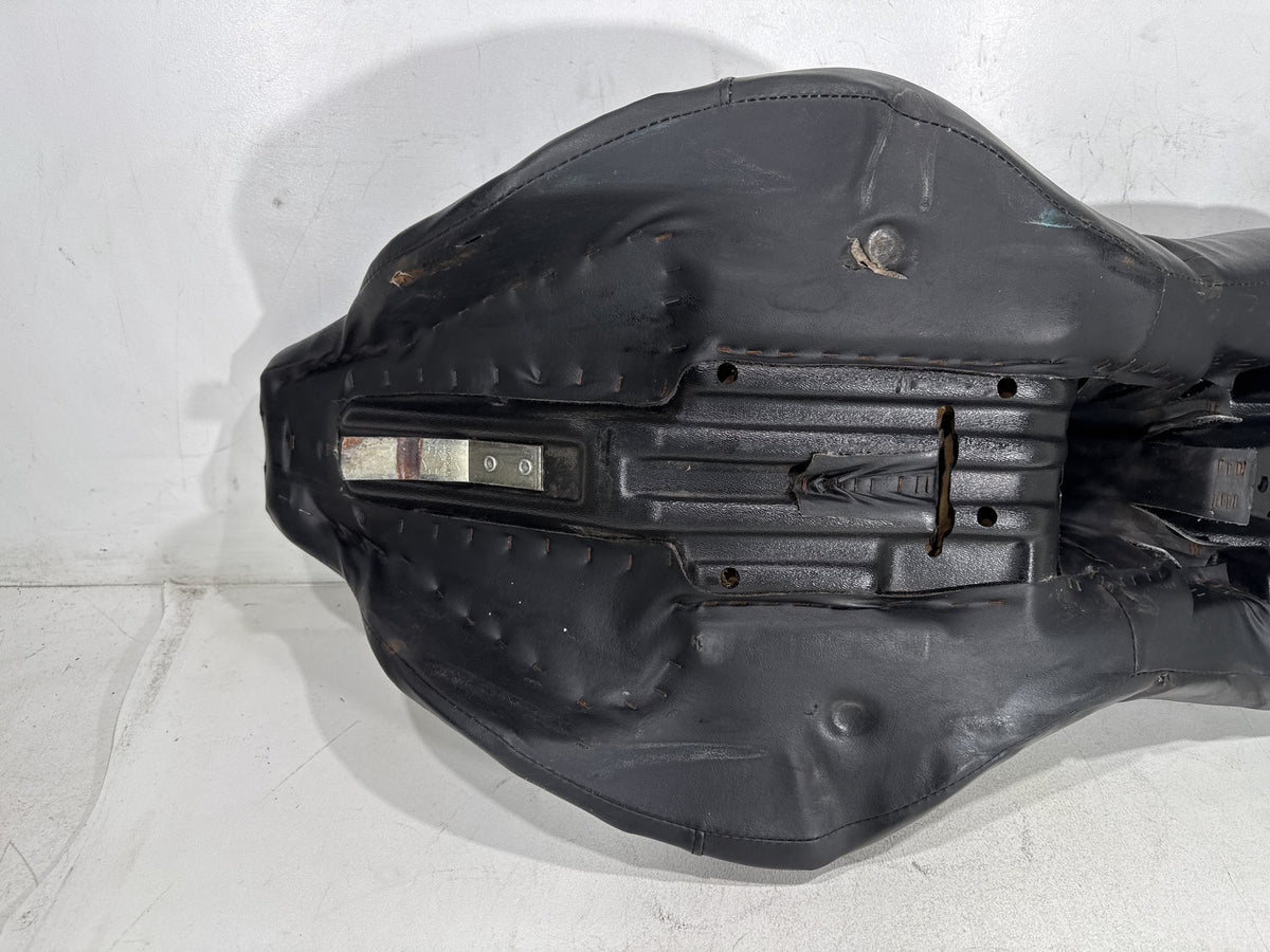 2001 Harley Electra Glide Touring Classic OEM Passenger Rider Driver Seat Saddle