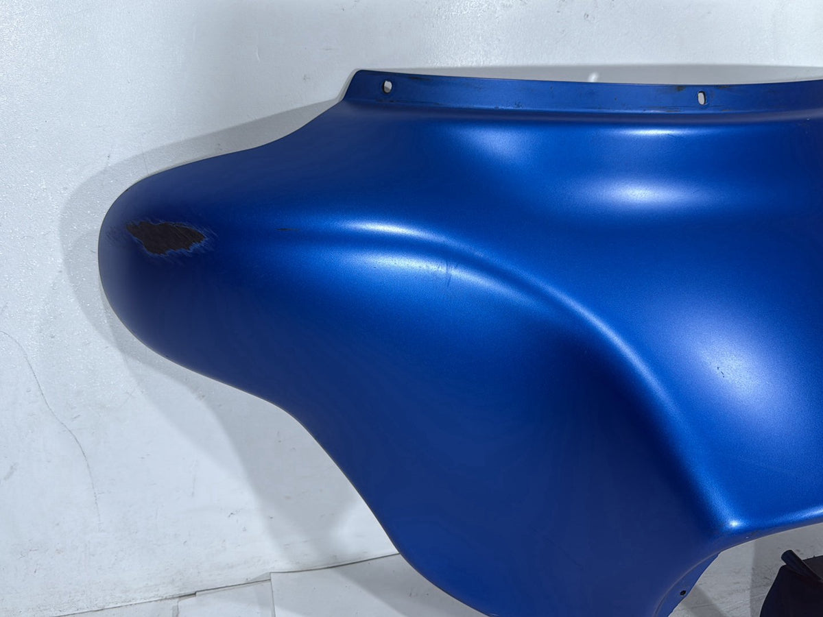 2007 Harley Street Glide Touring FLHX OEM Front Outer Batwing Fairing Cover