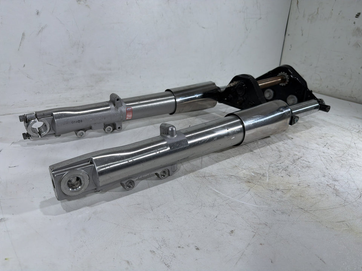 09 Harley Street Glide Touring OEM Front Triple Tree Set LH RH Fork Legs Sliders