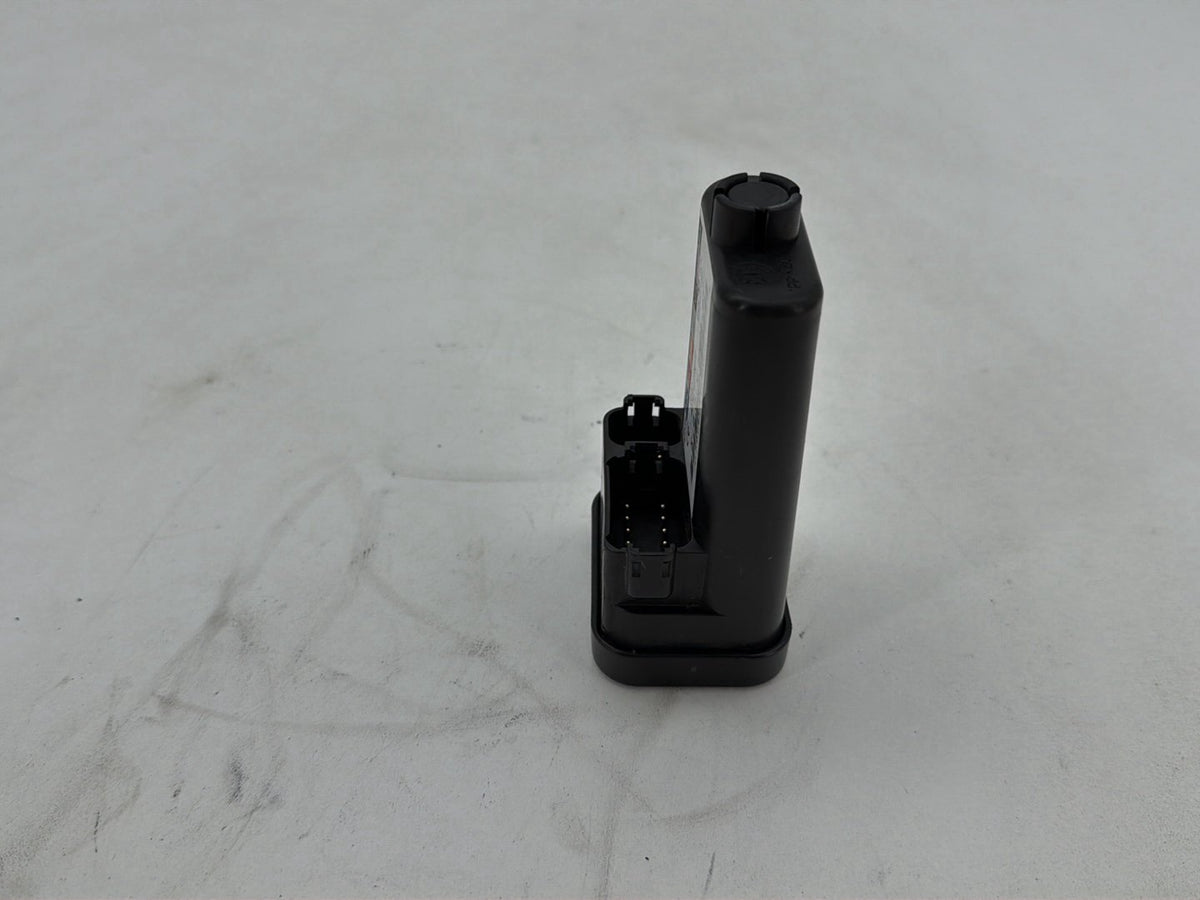 2007 Harley Street Glide Touring FLHX OEM Turn Signal Security Module TSSM