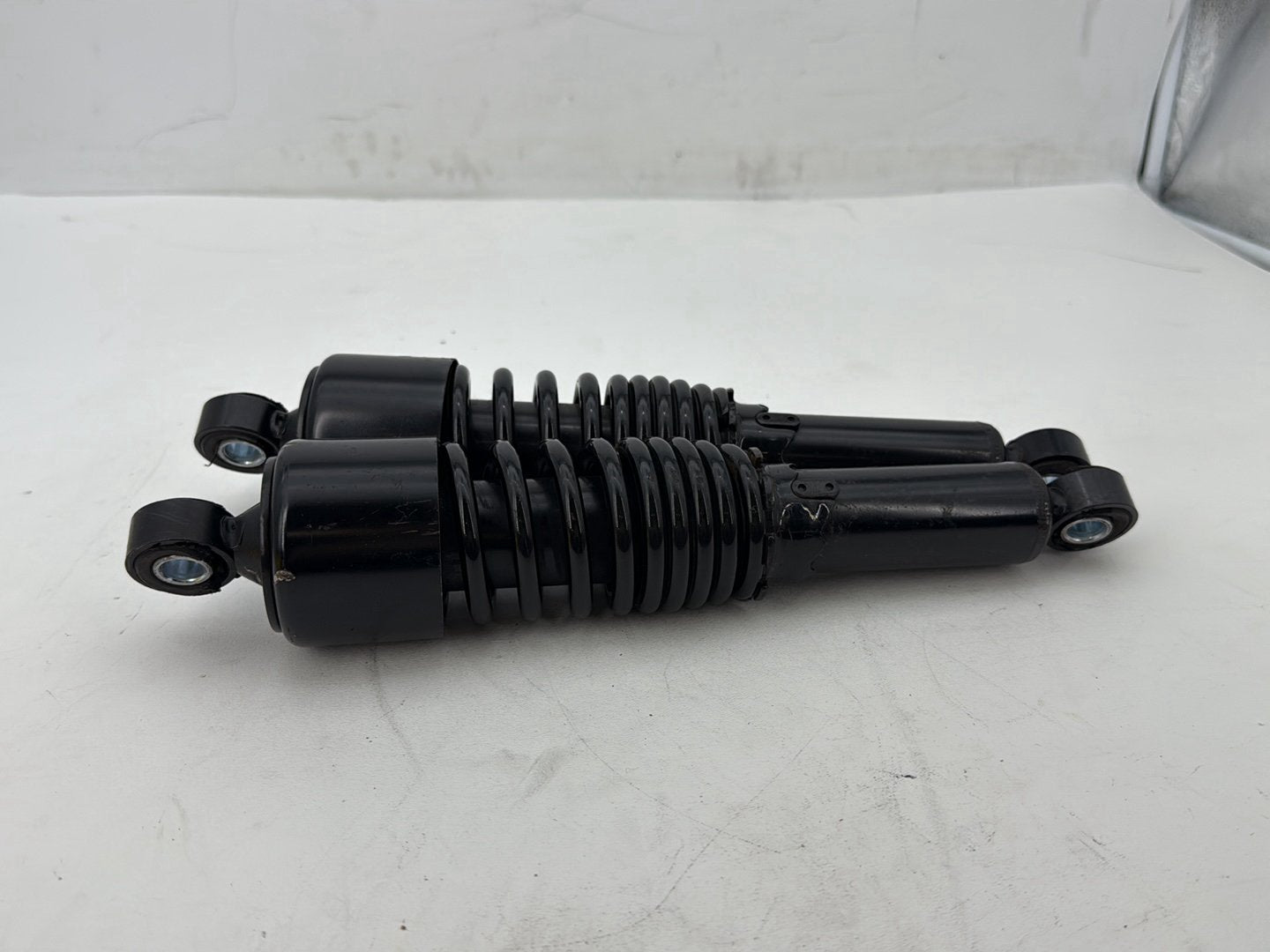 2013 Harley Street Glide Touring FLHX OEM Rear Left Right Shock Absorbers