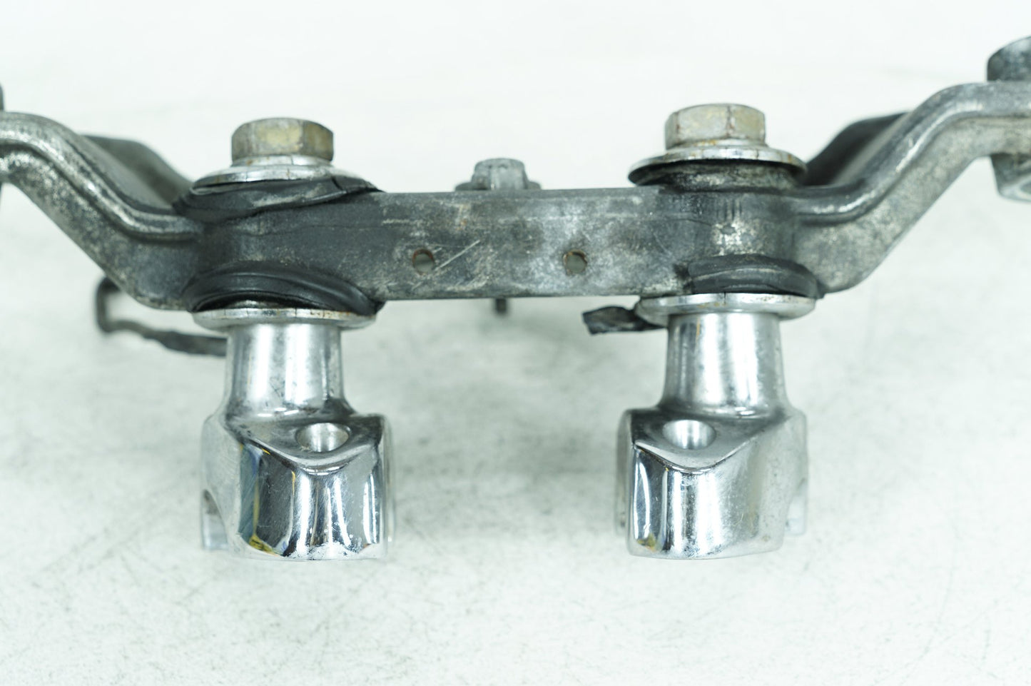 1984 - 1998 Harley-Davidson Touring Electra Glide Sport Front Fork Upper Triple Tree Clamps  	45435-83B