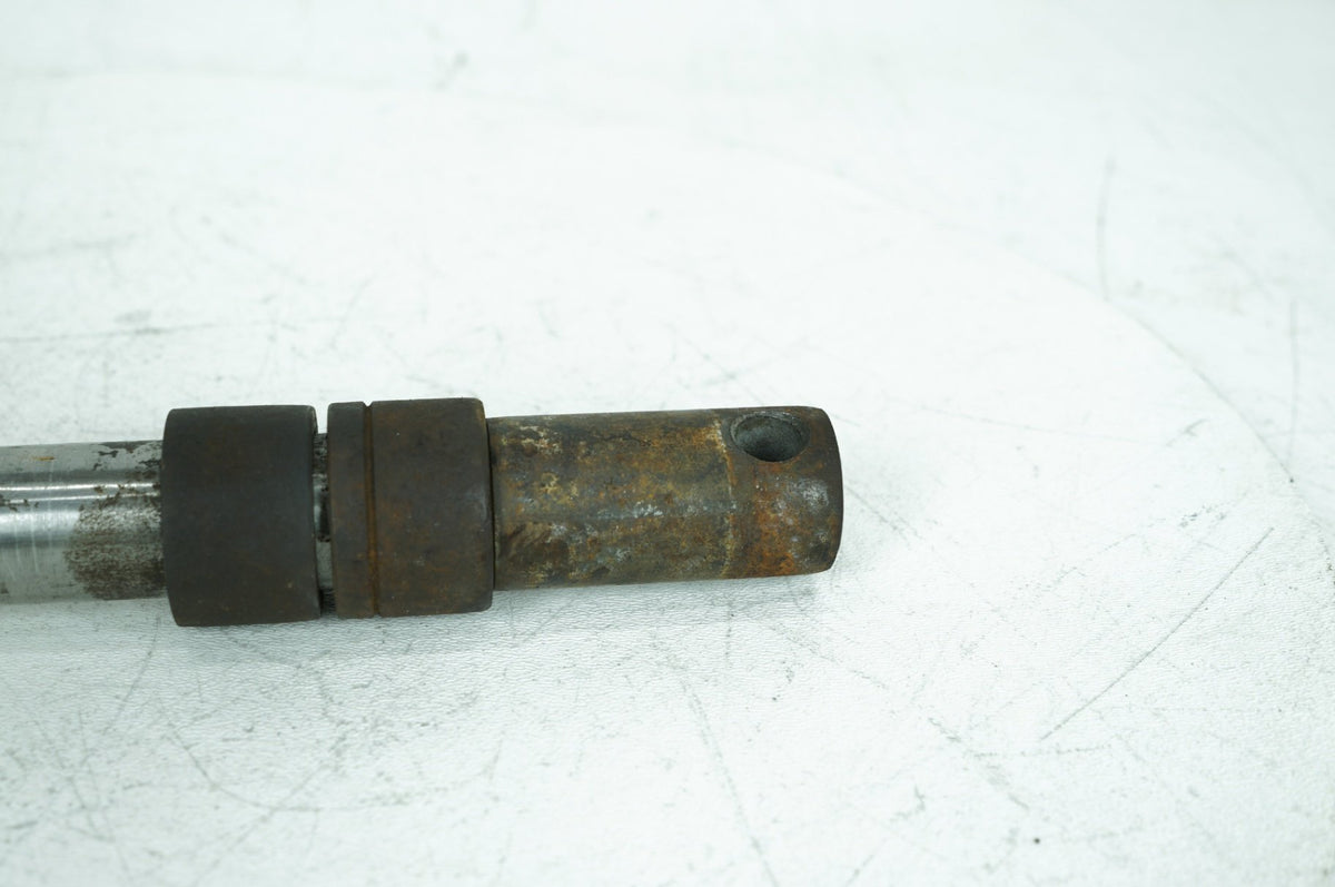 2000 Harley Touring FLHT Electra Glide OEM Front Wheel Axle Bolt Shaft