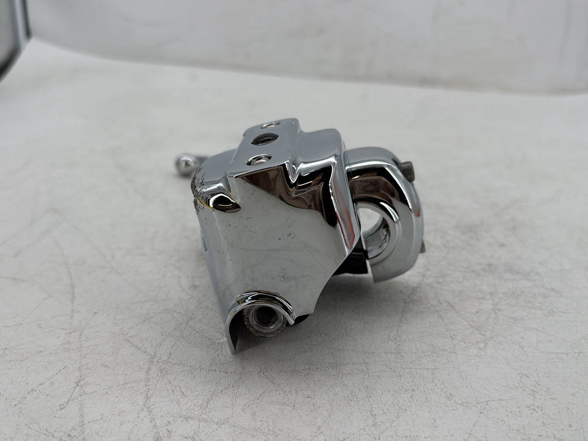 2007 Harley Road King Touring Front Right Brake Lever Master Cylinder SCRATCHED