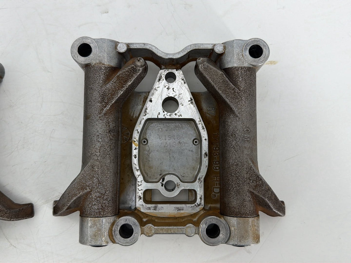 2013 Harley Touring Electra Glide Ultra Engine Twin Cam Rocker Arms 17593-99
