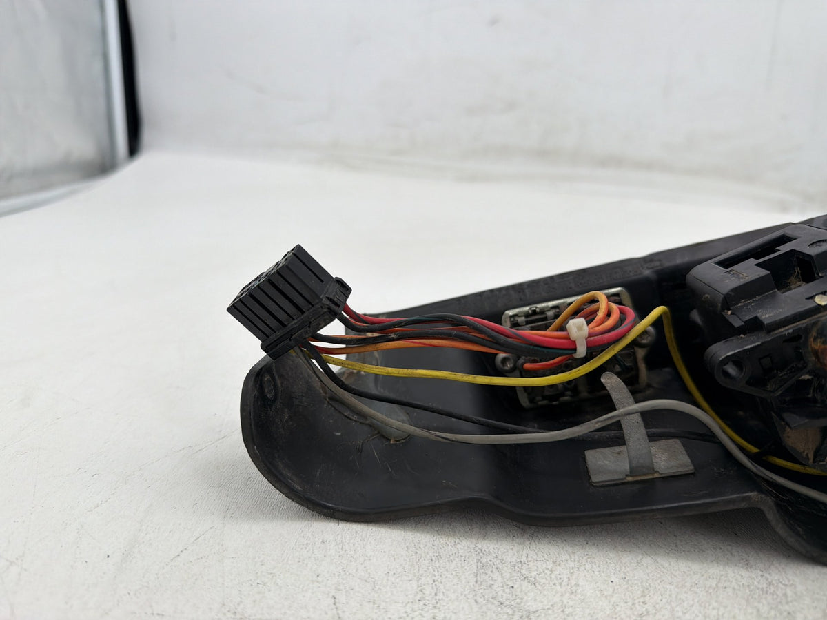 2011 Harley Street Glide Touring FLHX-103 OEM Fuel Gas Tank Dash Console NOKey