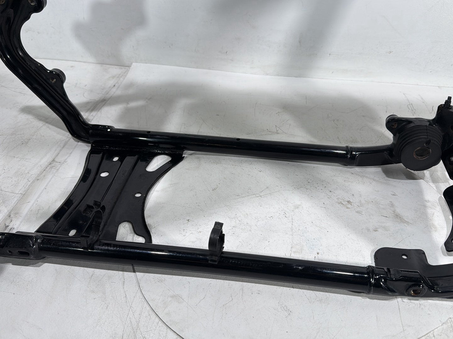 2011 Harley Street Glide Touring FLHX OEM Body Main Frame Chassis SLVG