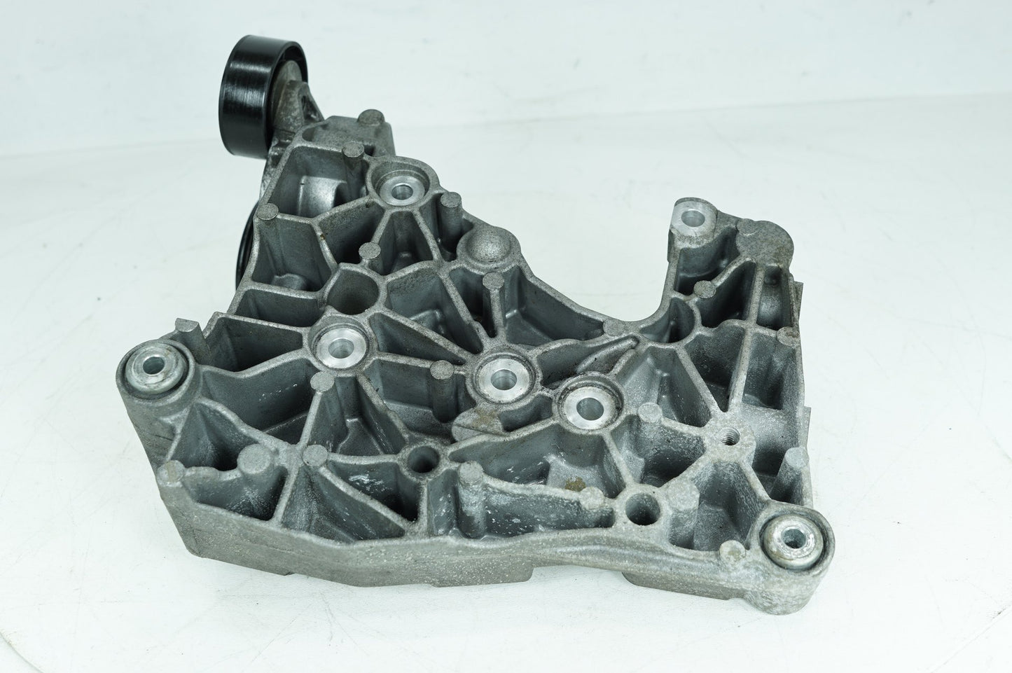 2013 - 2015 Jaguar XF  Rear Engine Mount Bracket