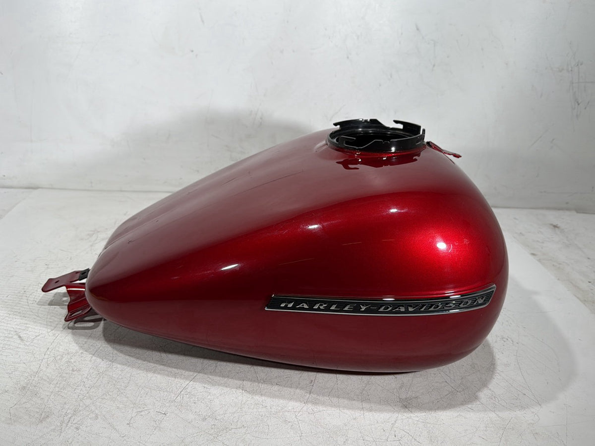 2018 Harley Road Glide Touring FLTRXS OEM Fuel Gas Tank Gasoline Reservoir