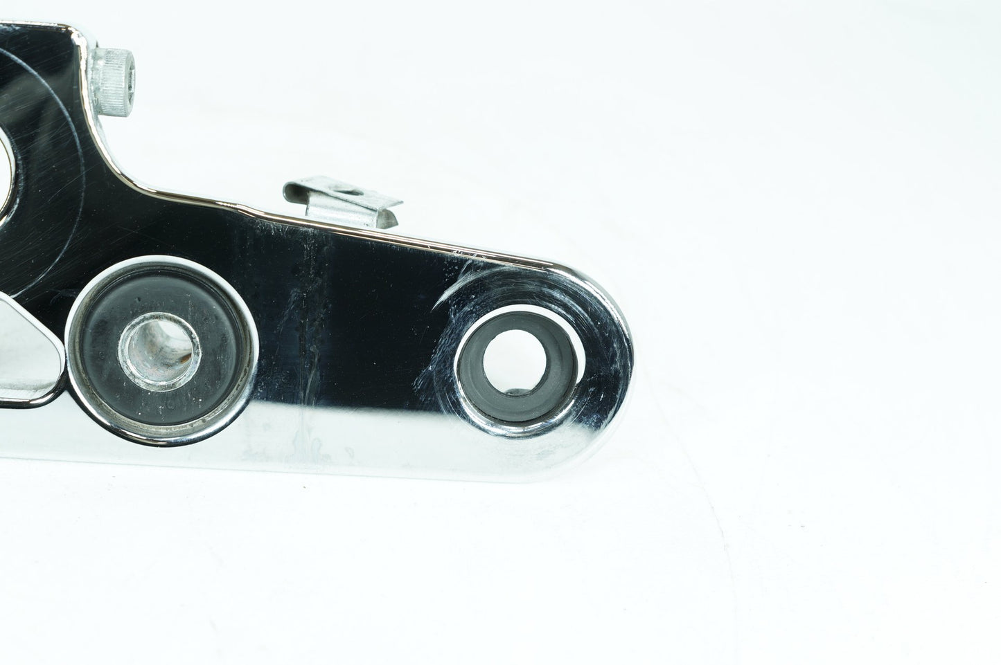 1999 - 2006 Harley-Davidson Softail Deluxe Front Fork Upper Triple Tree Bracket  	45456-86A