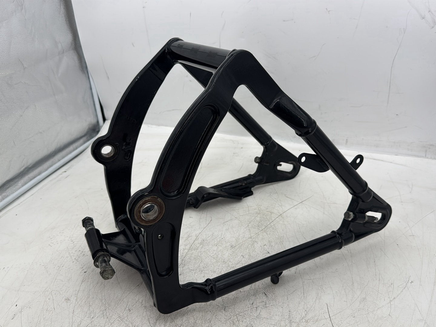 2007 Harley Softail Heritage Classic FLSTC OEM Rear Fork Swingarm Swing Arm