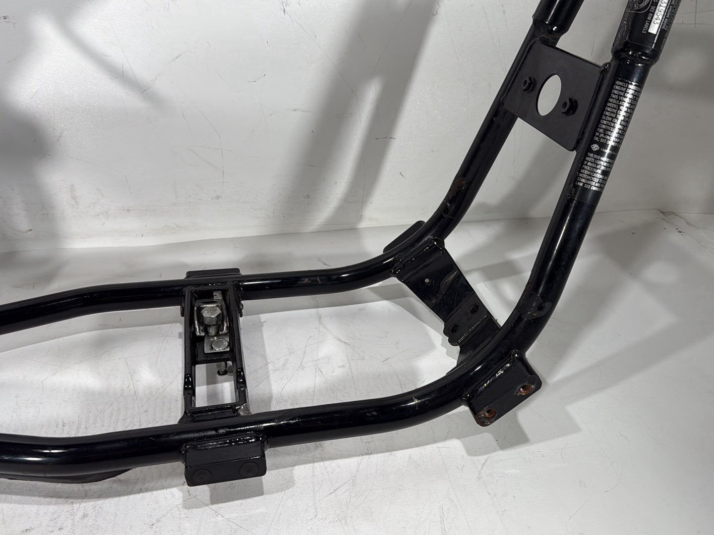 2000 Harley Dyna FXDWG Wide Glide OEM Body Main Frame Chassis CLN CLR