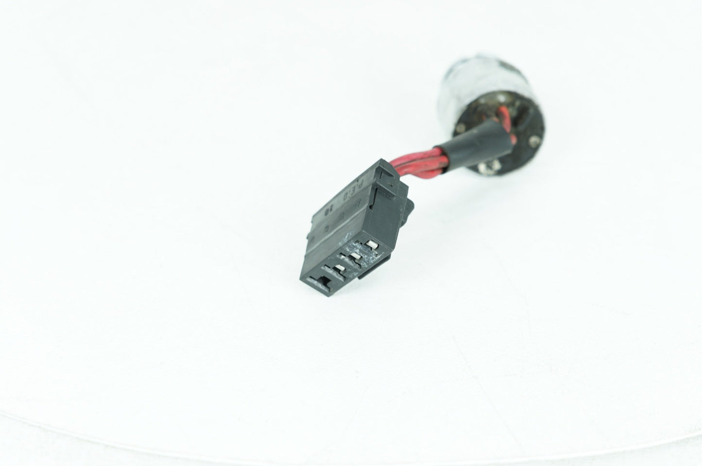 1999 - 2006 Harley-Davidson Dyna Low Rider Ignition Switch Cylinder Barrel Lockset NOKey 71421-90B