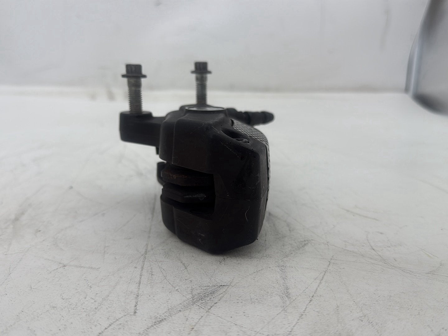 2011 Harley Electra Glide Ultra FLHTK OEM Front Left 1 Brake Caliper