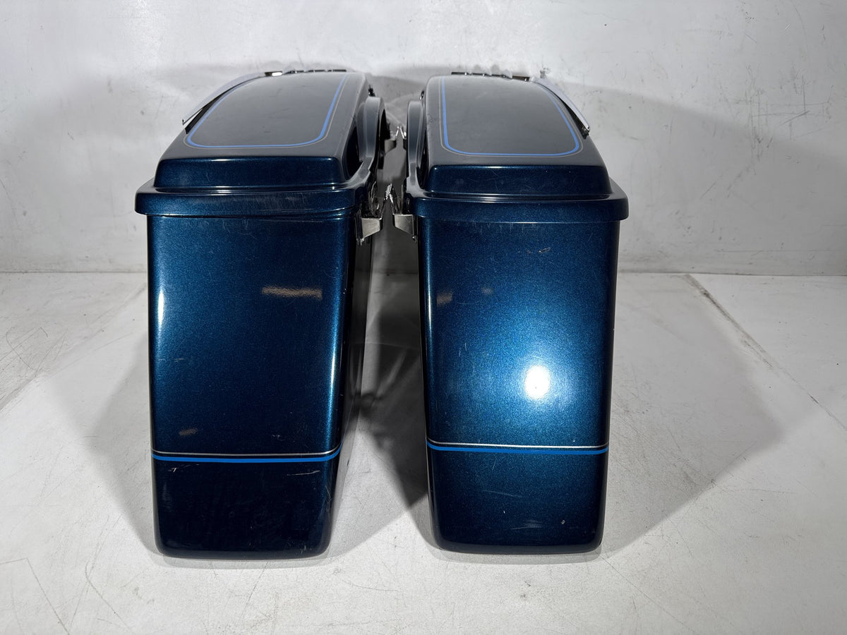 02 Harley Electra Glide Touring Classic OEM Left Right Saddlebags Luggage NOKey