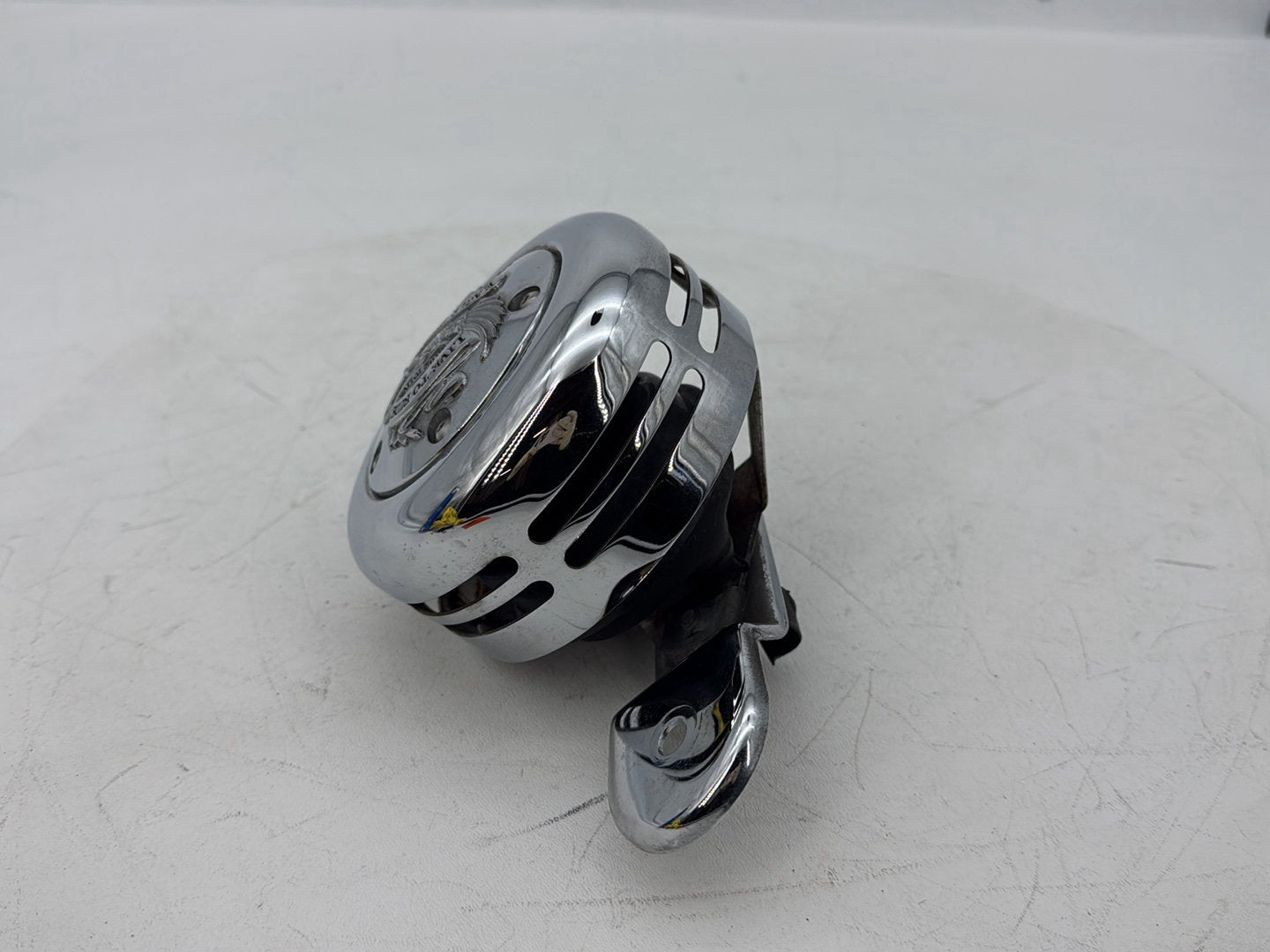 2007 - 2012 Harley-Davidson Dyna Super Glide Horn Signal Klaxon Chrome Cover  	69012-93A