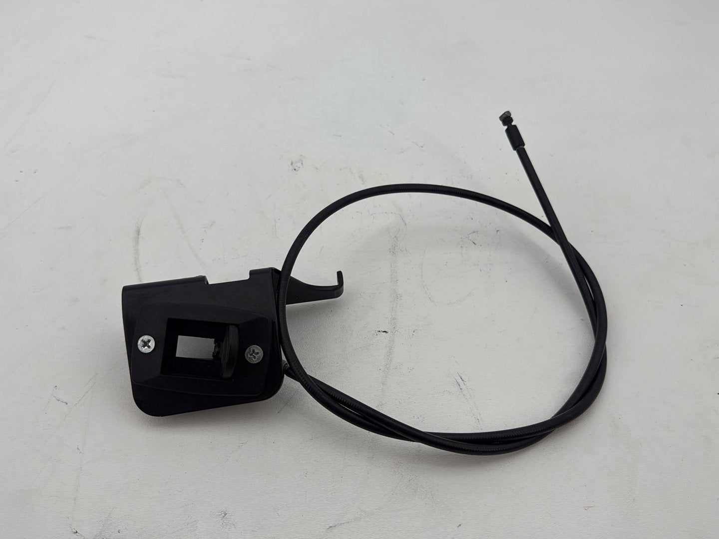 2011 Harley Road King Touring FLHRC Classic OEM Varilock Gas Spring Mount Bracket & Cable