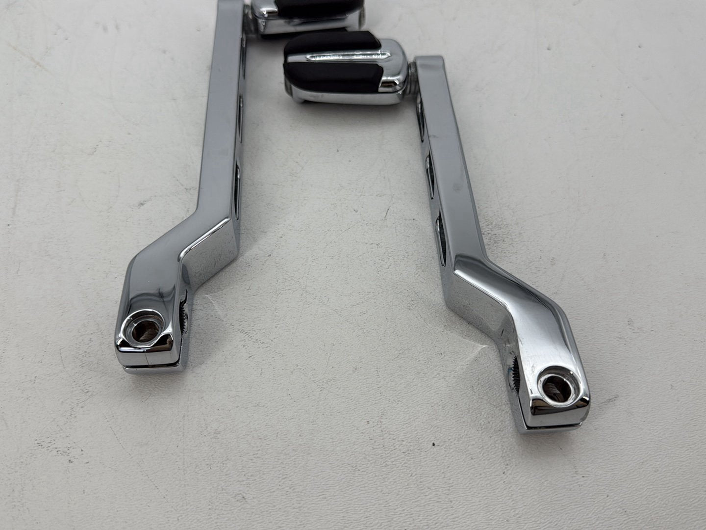 2014 Harley Electra Glide Touring CVO Screamin Eagle OEM Gear Shifter Lever Pedal Pedals