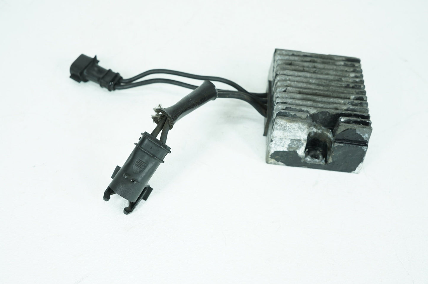 2004 - 2013 Harley-Davidson Sportster  Voltage Regulator Rectifier  74546-07