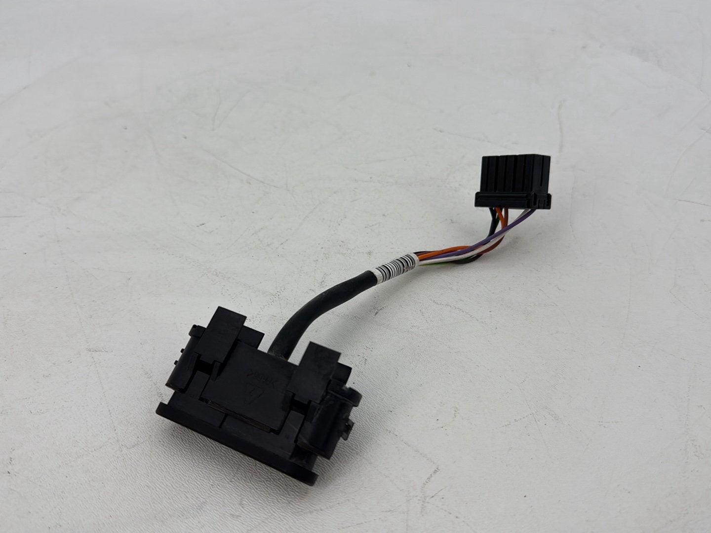 2007 - 2011 Harley-Davidson Touring Electra Glide Ultra Dash Indicator Lamp Wire Plug In 68789-96A