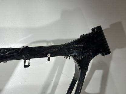 1999 - 2006 Harley-Davidson Touring Electra Glide Classic Body Main Frame Chassis CLN CLR 47900-01