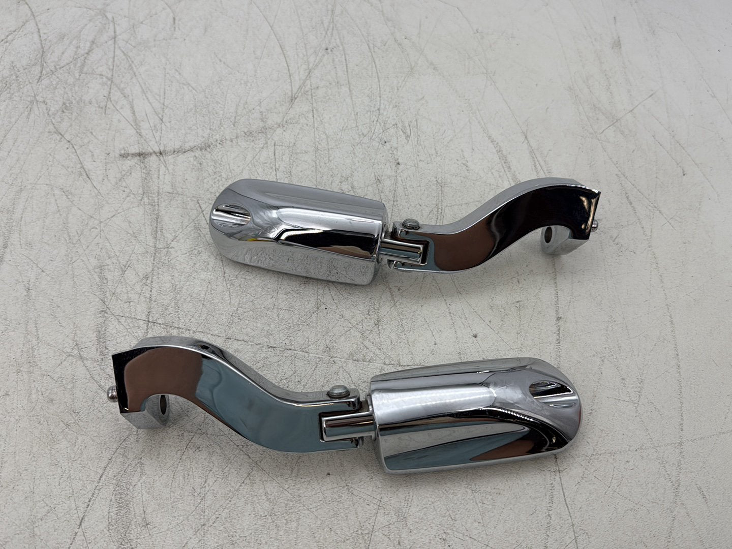 2012 Harley Street Glide Touring FLHX OEM Passenger Left & Right Foot Pegs