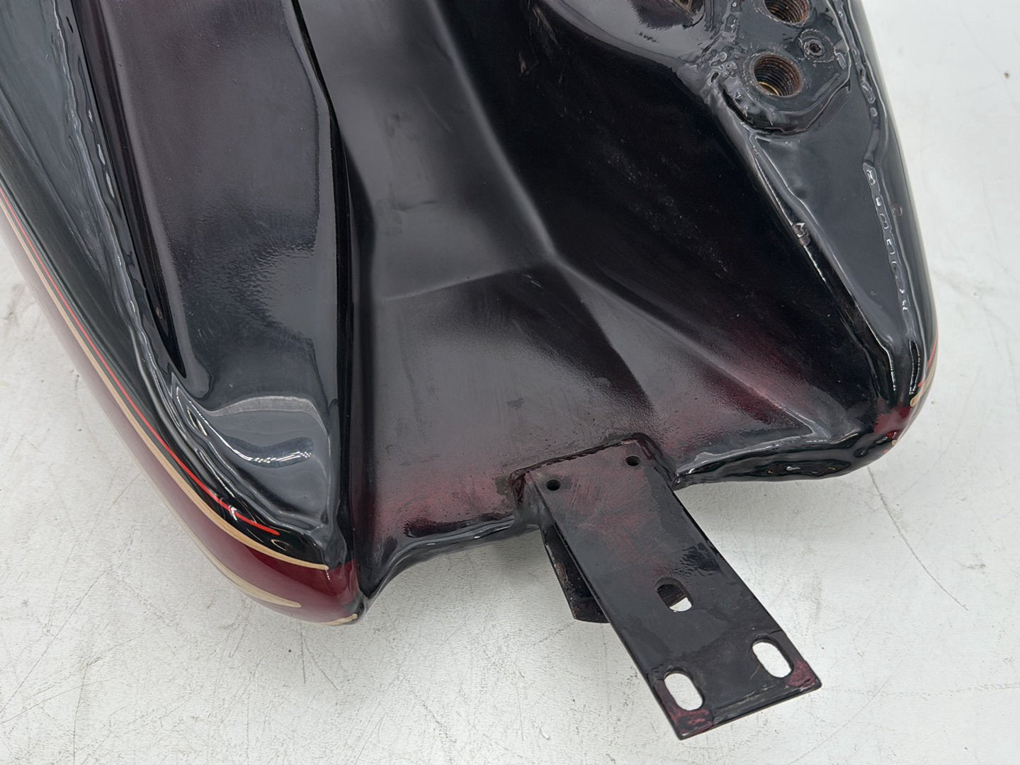 1995 Harley Touring FLHTCI Electra Glide Classic OEM Fuel Gas Tank Gasoline Reservoir