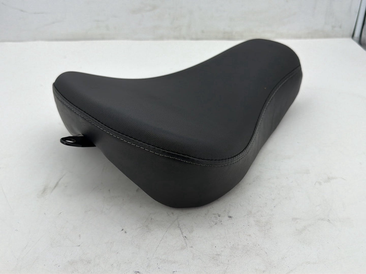2014 Harley Sportster 1200 Seventy Two XL1200V OEM Rider Driver Solo Seat Pillion