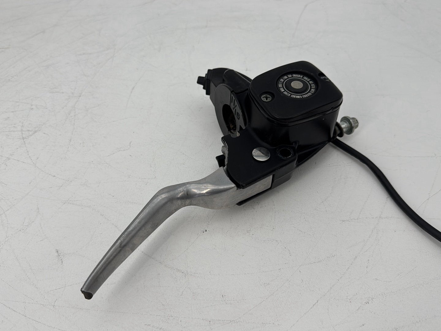 1999 - 2006 Harley-Davidson Touring Electra Glide Classic Front Right Brake Lever Master Cylinder 45013-96D