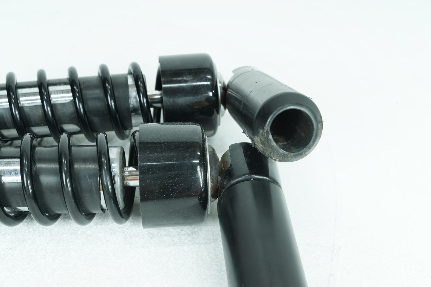 2013 - 2022 Harley-Davidson Sportster Iron Rear Left Right Shock Absorbers 54550-10