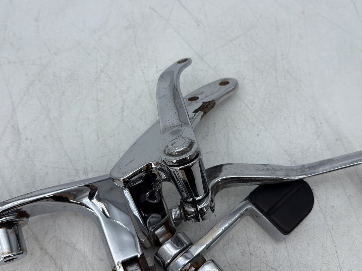 2000 Harley Dyna FXDWG Wide Glide OEM Left Right Foot Brake Control Pegs