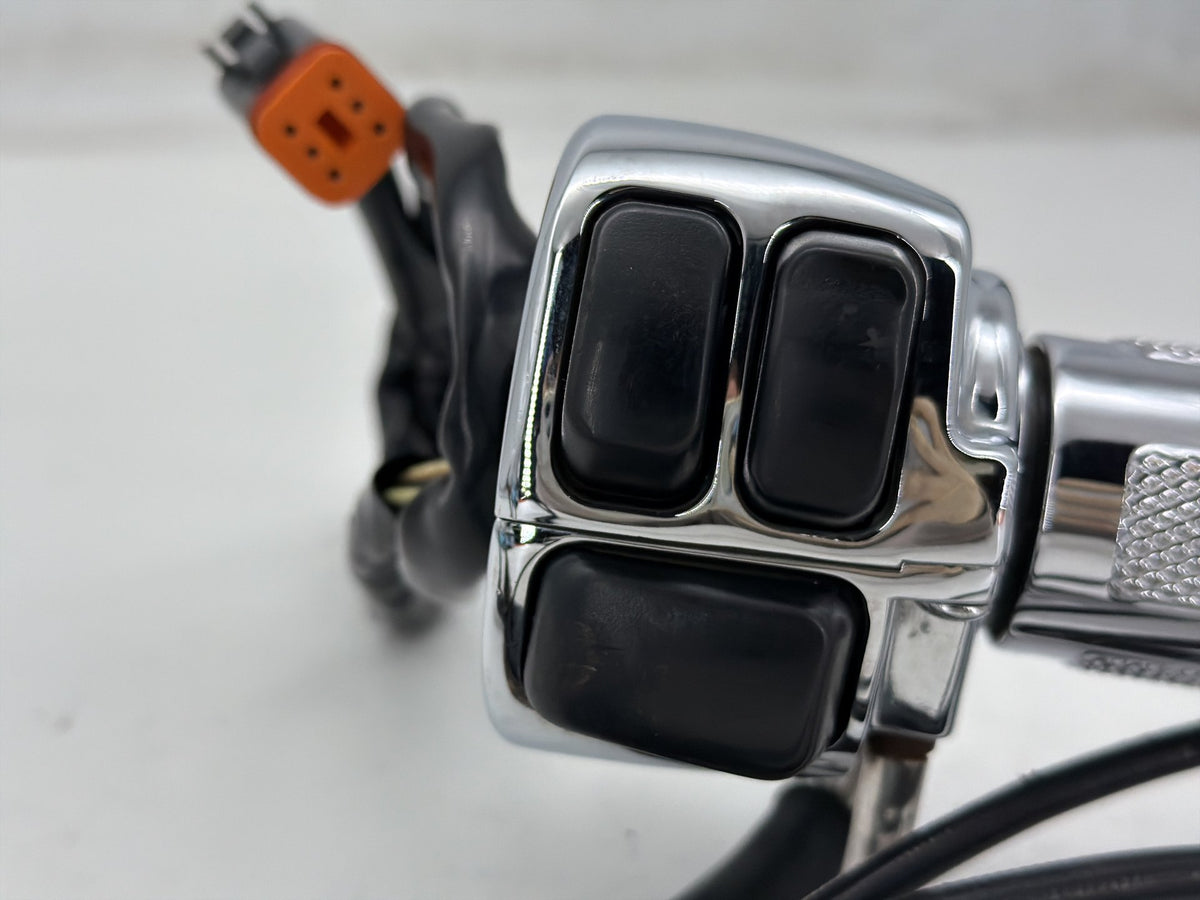 06 Harley Road King Touring Custom OEM Right Engine Start Kill Switches Controls