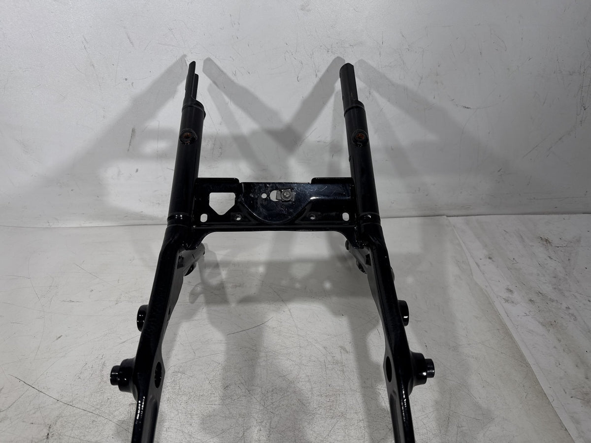10 Harley Road King Touring Police OEM Rear Back Sub Frame Rail Bar 48079-09BHP