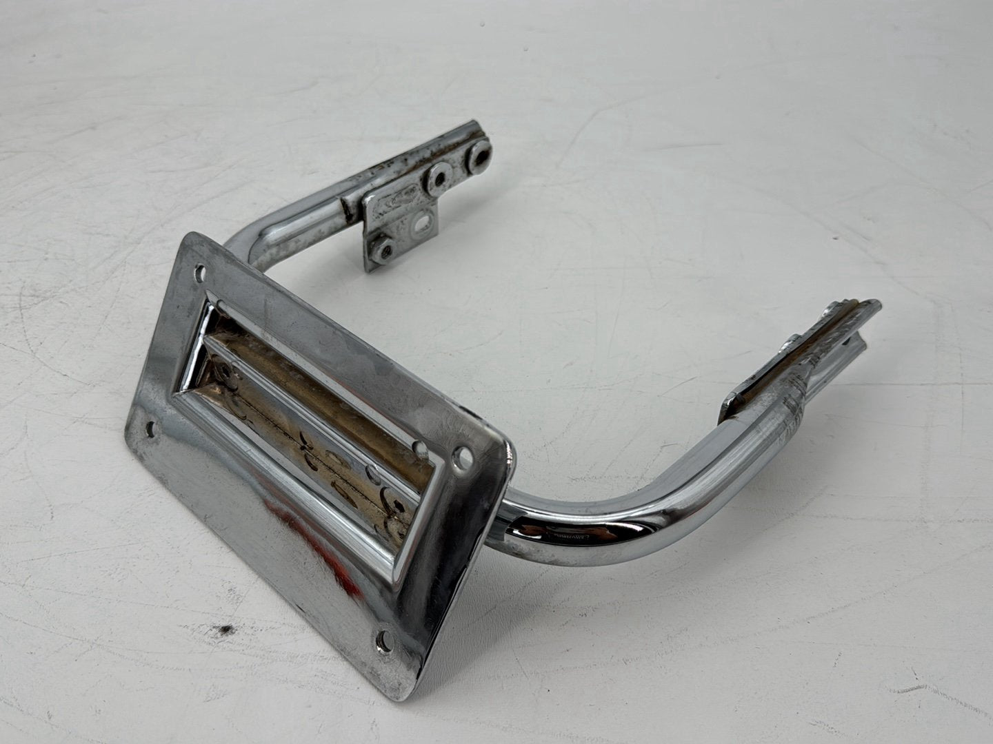 1999 - 2006 Harley-Davidson Touring Electra Glide Classic Rear License Plate Support Bar Holder 53422-97