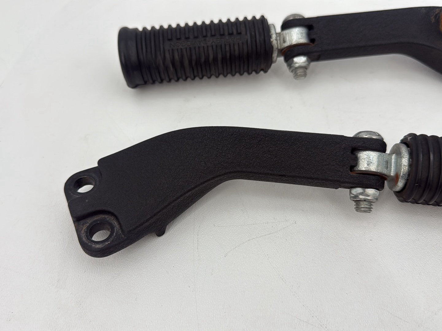 2007 - 2017 Harley-Davidson Dyna Wide Glide Passenger Left & Right Foot Pegs 49230-06