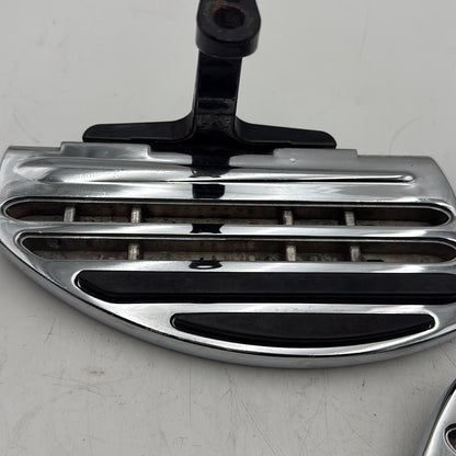 2007 - 2012 Harley-Davidson Touring Electra Glide Classic Left & Right Passenger Floorboard Foot Rest Kuryakyn 7906