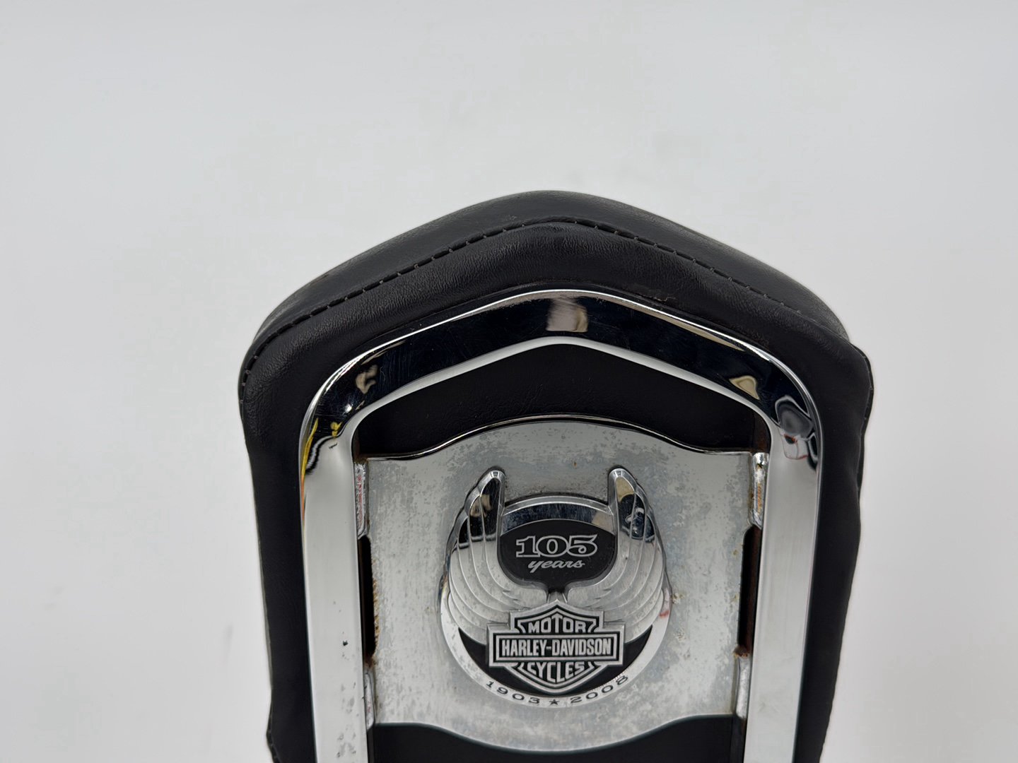 2007 - 2012 Harley-Davidson Dyna Super Glide Rear Sissy Bar w/ Backrest Cushion Pad  53810-00C